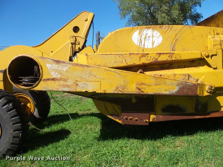 image for item DB8248 Caterpillar 70 scraper