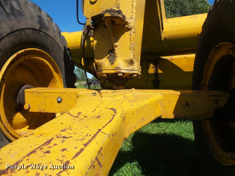 image for item DB8248 Caterpillar 70 scraper