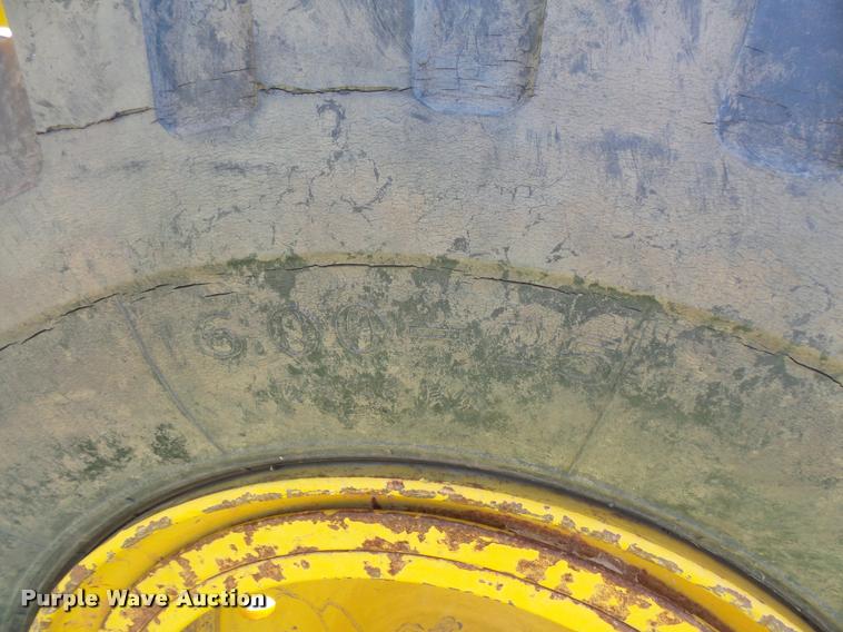 image for item DB8248 Caterpillar 70 scraper