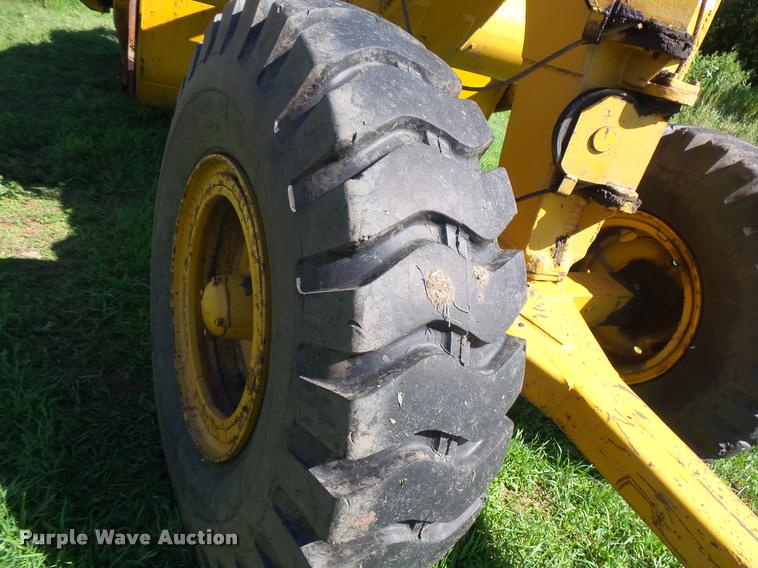 image for item DB8248 Caterpillar 70 scraper