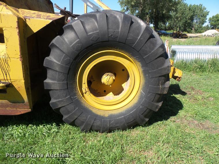 image for item DB8248 Caterpillar 70 scraper