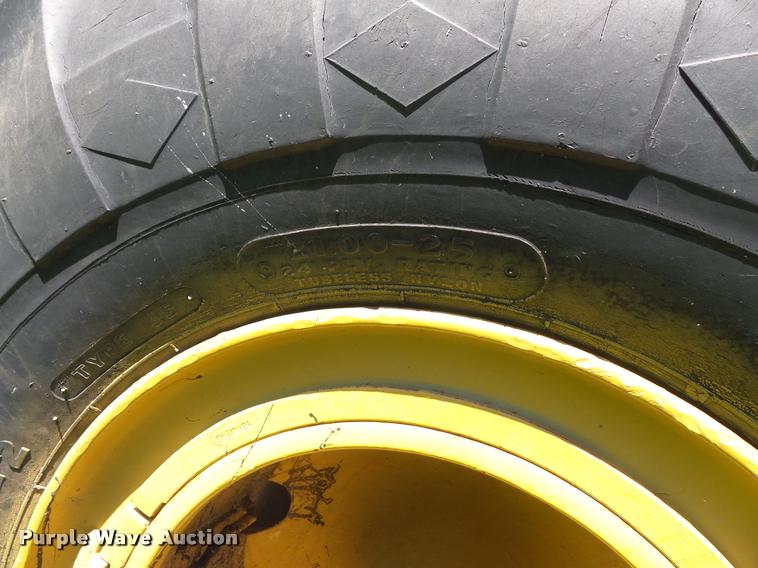 image for item DB8248 Caterpillar 70 scraper