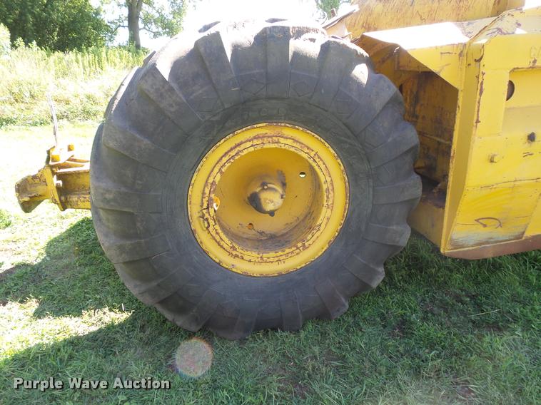 image for item DB8248 Caterpillar 70 scraper