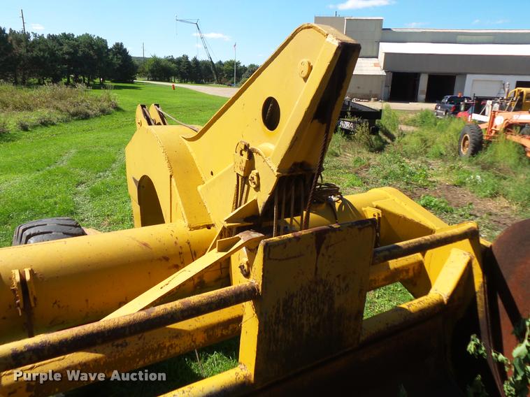 image for item DB8248 Caterpillar 70 scraper