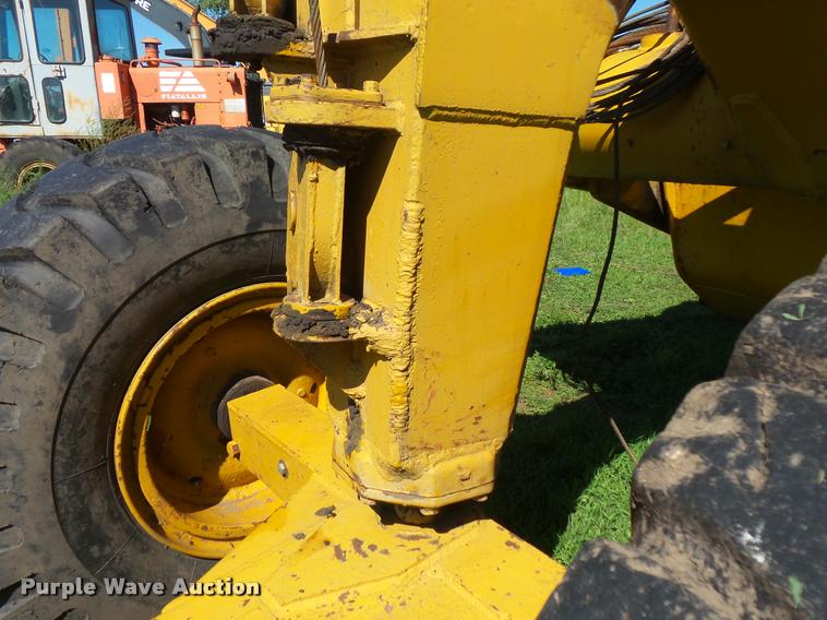 image for item DB8248 Caterpillar 70 scraper