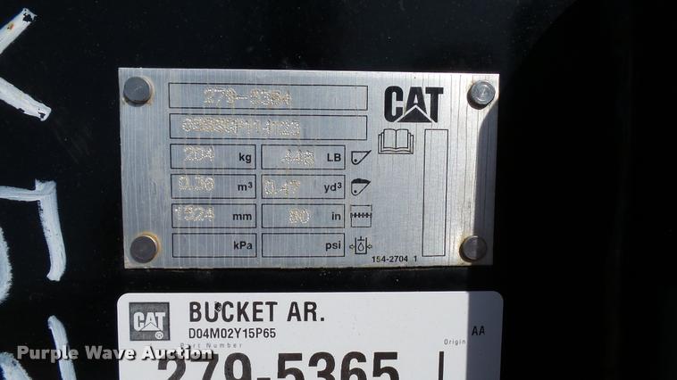 image for item DC2731 Caterpillar skid steer bucket