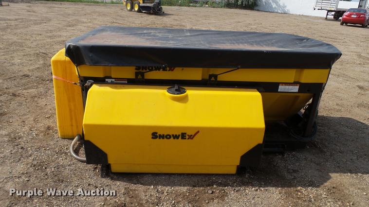image for item DC2732 Snow Ex V-Maxx 8500 spreader