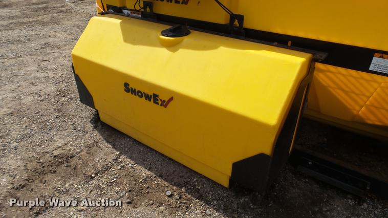 image for item DC2732 Snow Ex V-Maxx 8500 spreader