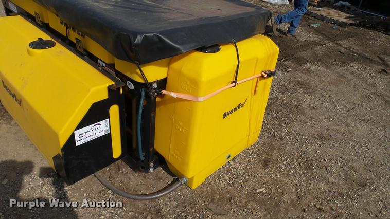 image for item DC2732 Snow Ex V-Maxx 8500 spreader