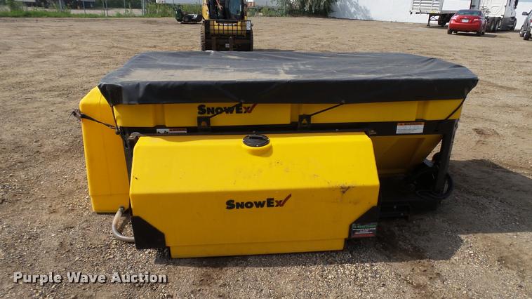 image for item DC2733 Snow Ex V-Maxx 8500 spreader