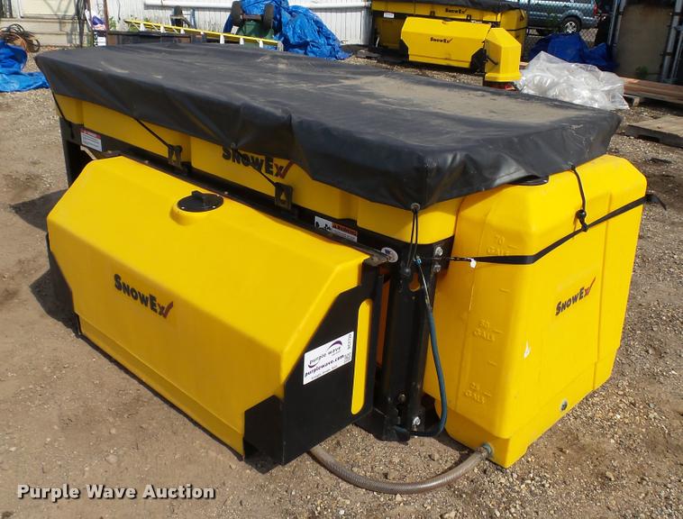 image for item DC2733 Snow Ex V-Maxx 8500 spreader