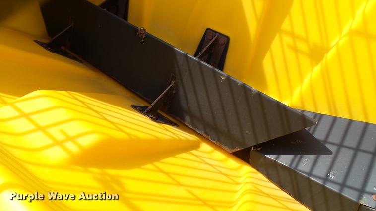 image for item DC2733 Snow Ex V-Maxx 8500 spreader