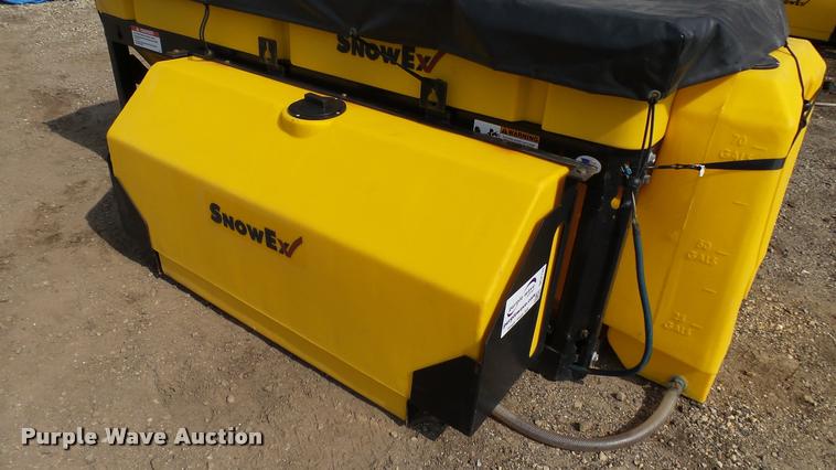 image for item DC2733 Snow Ex V-Maxx 8500 spreader