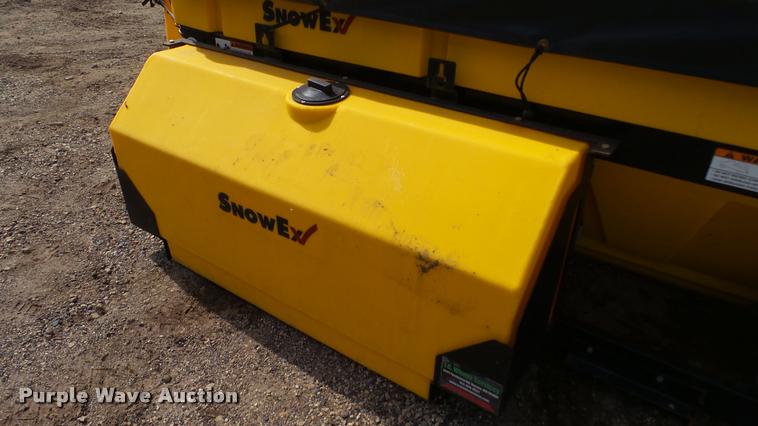 image for item DC2733 Snow Ex V-Maxx 8500 spreader