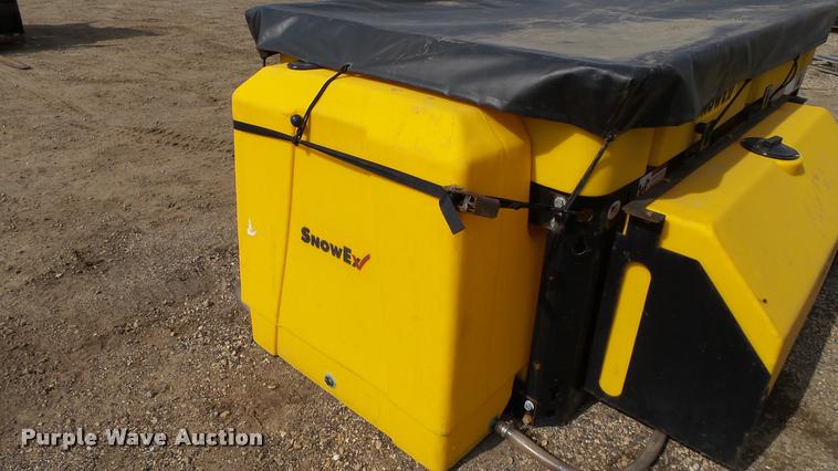 image for item DC2733 Snow Ex V-Maxx 8500 spreader