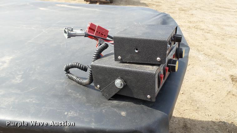 image for item DC2733 Snow Ex V-Maxx 8500 spreader