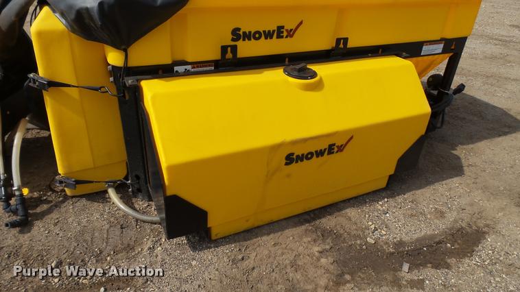 image for item DC2734 Snow Ex V-Maxx 8500 spreader