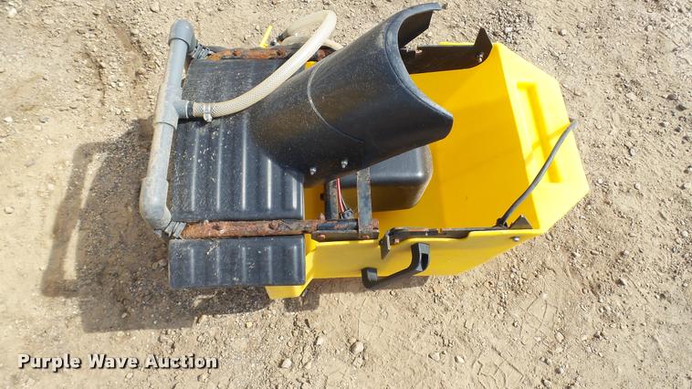 image for item DC2734 Snow Ex V-Maxx 8500 spreader