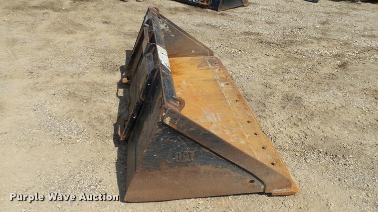 image for item DC2736 Caterpillar skid steer bucket