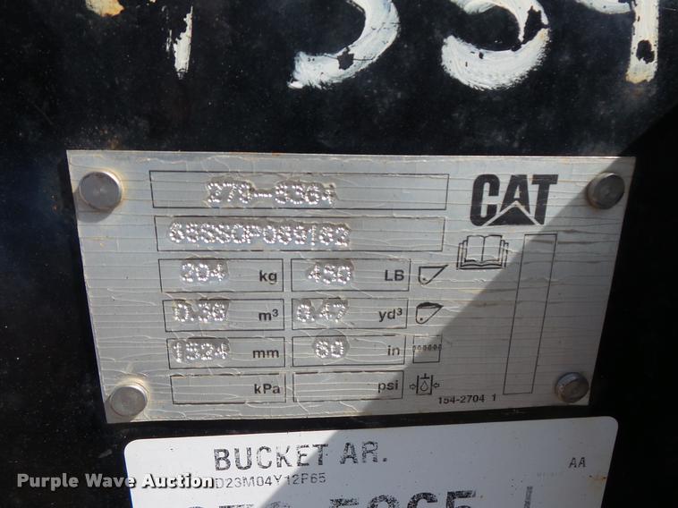 image for item DC2740 Caterpillar skid steer bucket