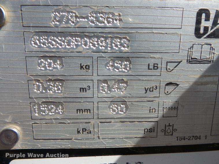 image for item DC2740 Caterpillar skid steer bucket