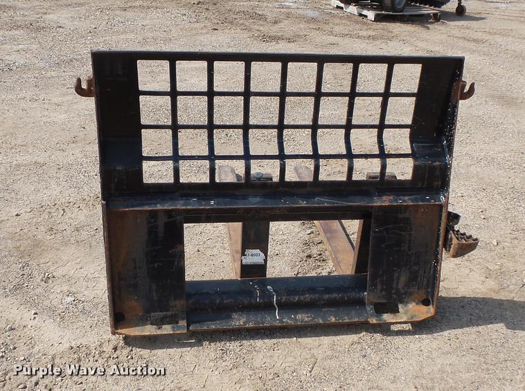 image for item DC2743 Caterpillar skid steer pallet forks