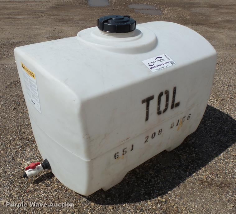 image for item DC2745 Snyder poly tank