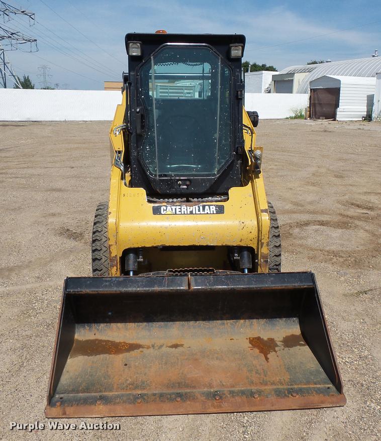 image for item DC2749 2013 Caterpillar 242B3 skid steer