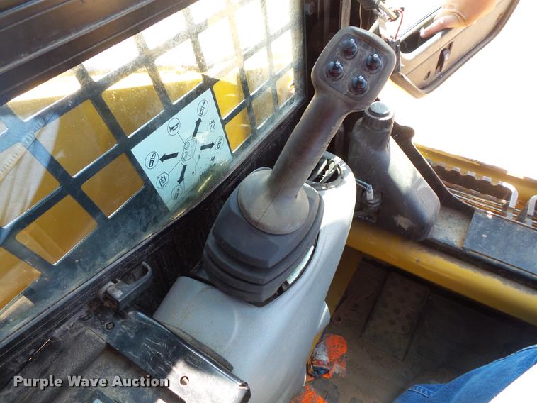 image for item DC2749 2013 Caterpillar 242B3 skid steer