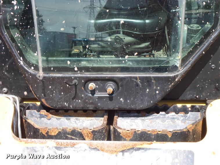 image for item DC2749 2013 Caterpillar 242B3 skid steer