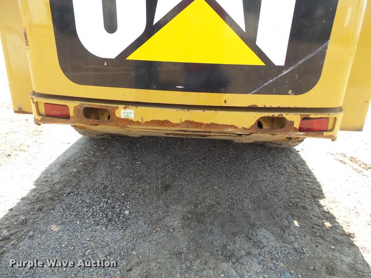 image for item DC2749 2013 Caterpillar 242B3 skid steer