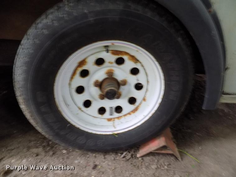 image for item DC4926 1996 Pace American L816TA2 enclosed cargo trailer