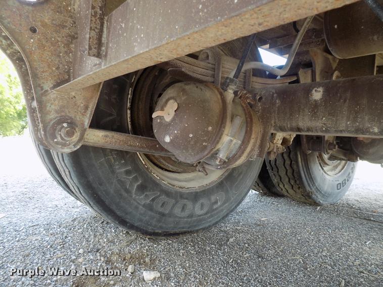 image for item DC4928 1991 Fruehauf walking floor trailer