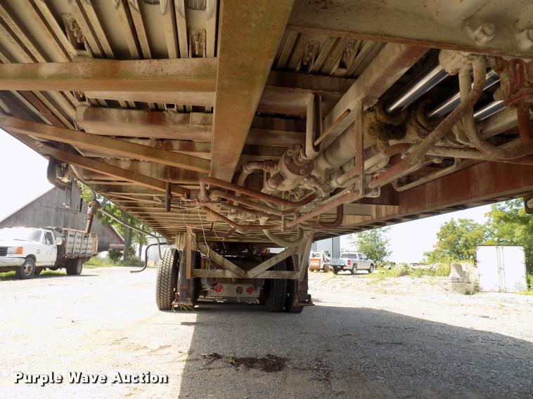 image for item DC4928 1991 Fruehauf walking floor trailer