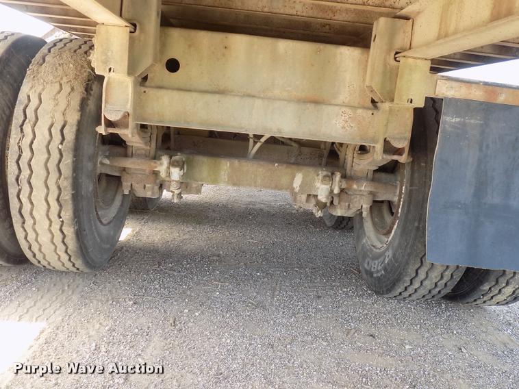 image for item DC4928 1991 Fruehauf walking floor trailer