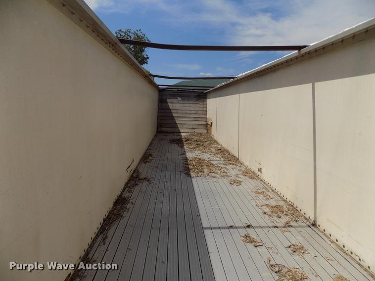 image for item DC4928 1991 Fruehauf walking floor trailer