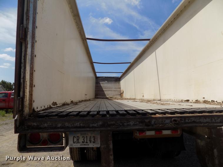 image for item DC4928 1991 Fruehauf walking floor trailer