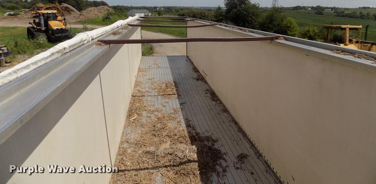 image for item DC4928 1991 Fruehauf walking floor trailer