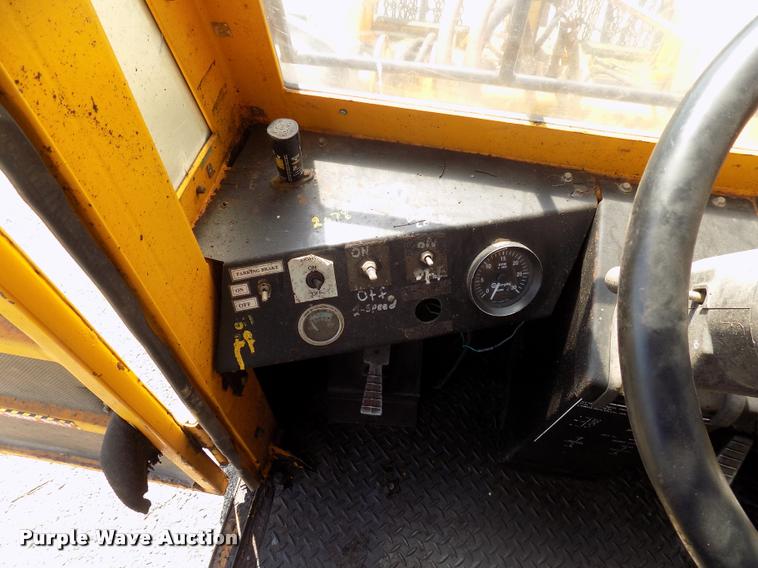 image for item DC4929 1992 Kendall 690A cutter