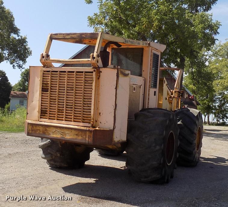 image for item DC4930 1992 John Deere 643D feller buncher