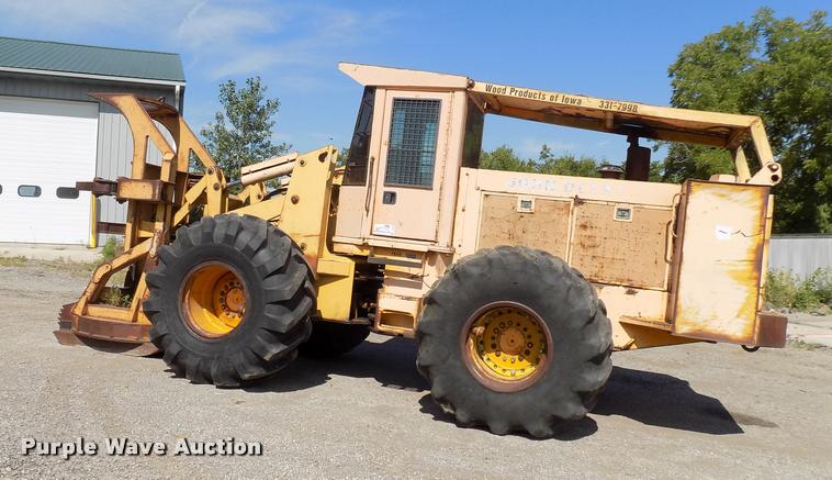 image for item DC4930 1992 John Deere 643D feller buncher