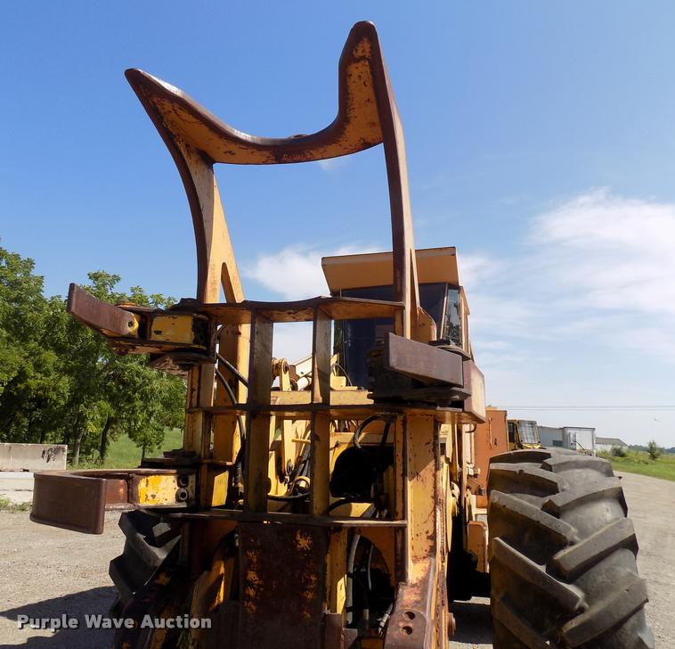 image for item DC4930 1992 John Deere 643D feller buncher