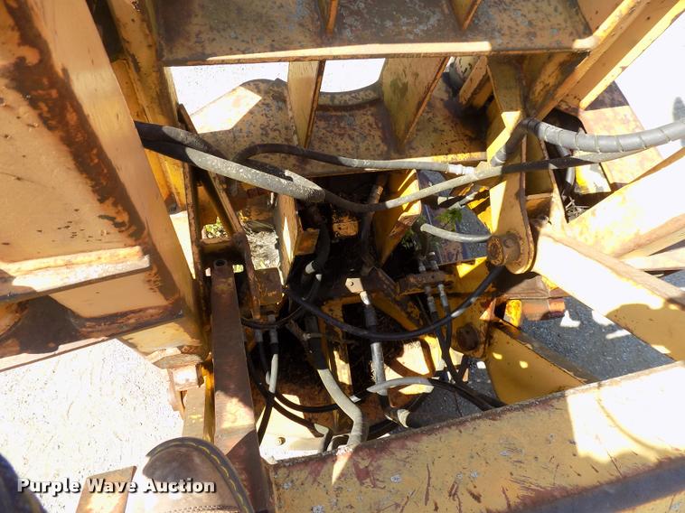 image for item DC4930 1992 John Deere 643D feller buncher