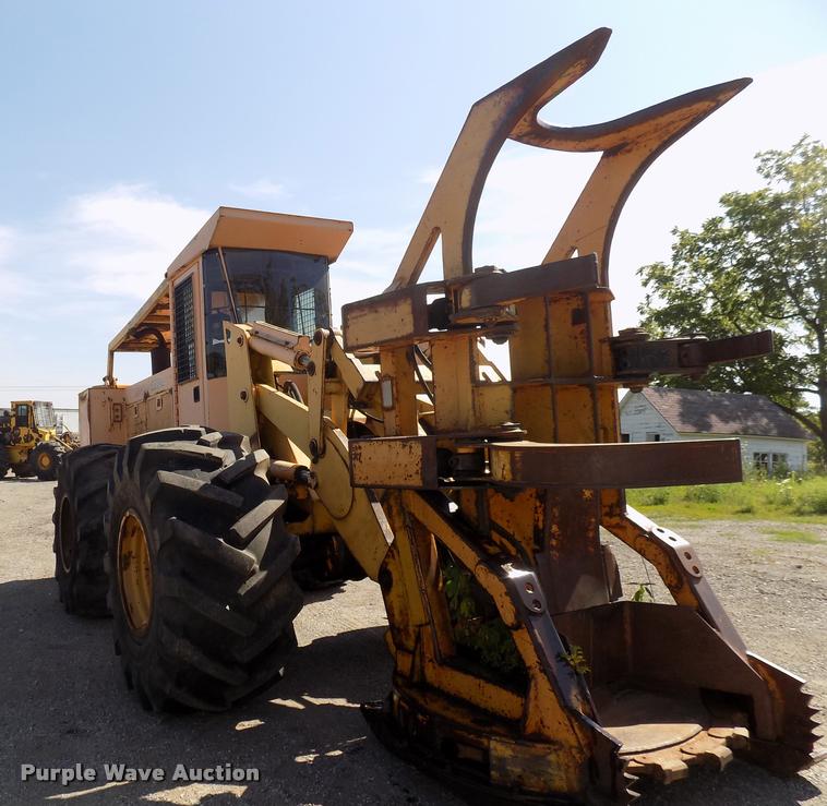 image for item DC4930 1992 John Deere 643D feller buncher