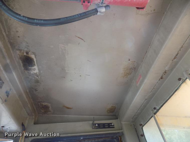 image for item DC4930 1992 John Deere 643D feller buncher