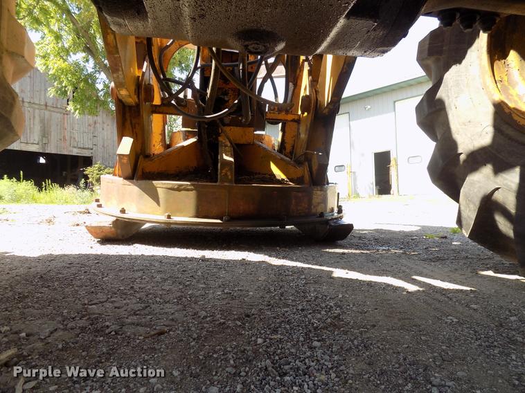 image for item DC4930 1992 John Deere 643D feller buncher