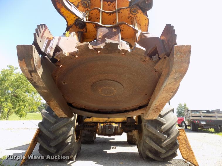 image for item DC4930 1992 John Deere 643D feller buncher