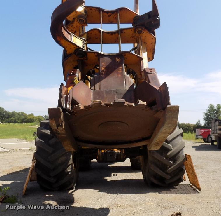 image for item DC4930 1992 John Deere 643D feller buncher