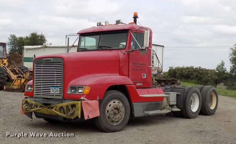 image for item DC4931 1995 Freightliner FLD semi truck
