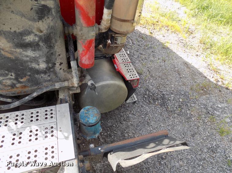 image for item DC4931 1995 Freightliner FLD semi truck